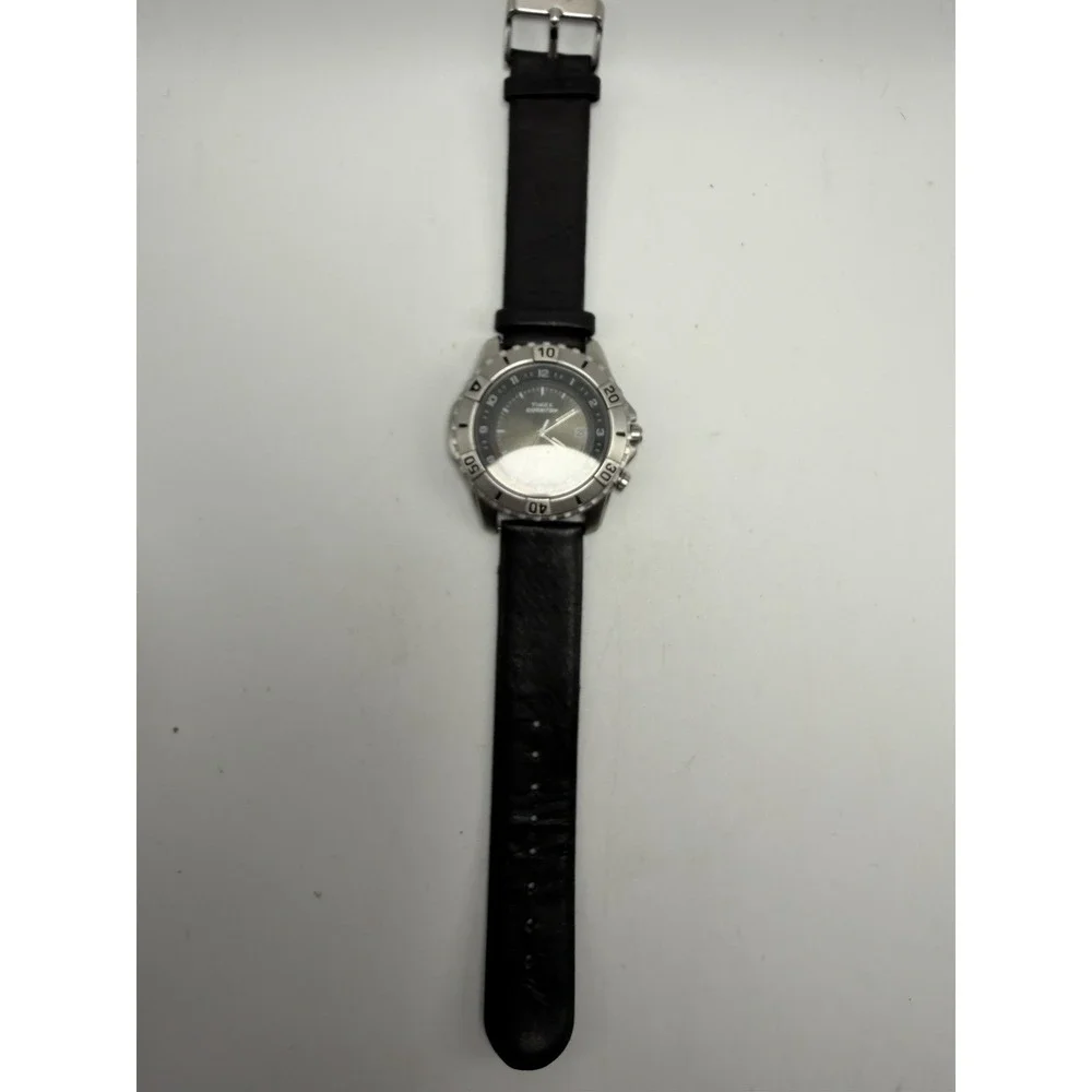 Timex Shenmue New Battery 2006 Mens Watch 42MM 8